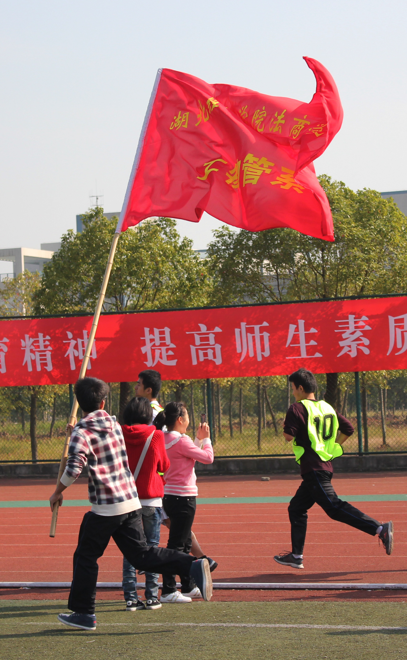 杜佰鸾