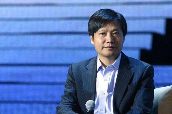 雷军凭什么拿捏女性用户 友商慌了！小米男女通吃 (雷军凭什么拿过诺贝尔)