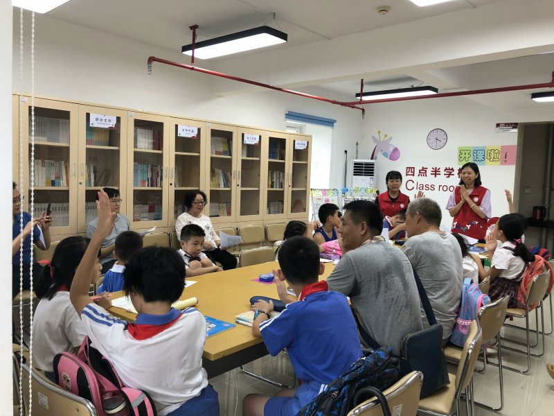 上半场4点半至7点已售罄 上海年夜饭抢订火爆 部分餐馆开启上下半场模式 (上半场几点结束)