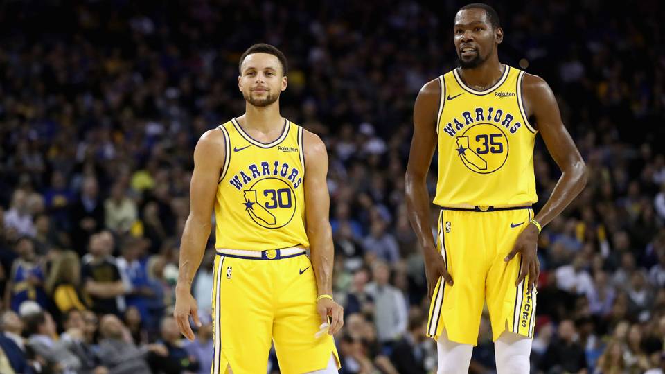 杜兰特和库里能否维持体面表现 2025 十个超前猜想 詹姆斯 NBA (杜兰特和库里谁年龄大)