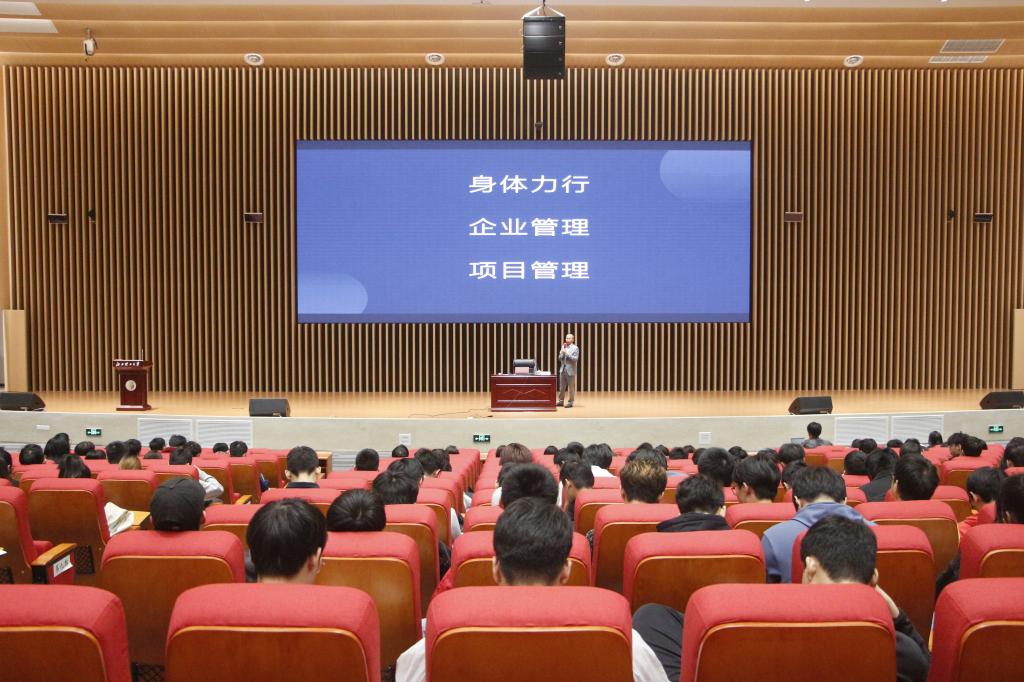 夏一平声称不放弃